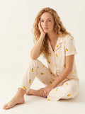 Kadın Bej Ananas Desenli Kısa Kollu Altı Uzun Önü Düğmeli Milan Kumaş Pijama Takımı