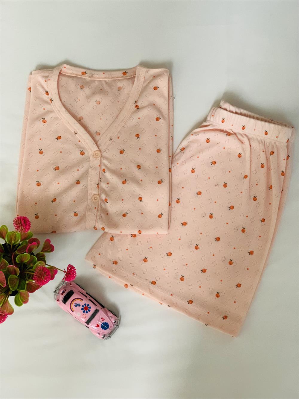 Kadın Kısa Kollu V Yaka Önü Düğmeli Portakal Desenli Şortlu Pamuklu Penye Kumaş Pijama Takımı